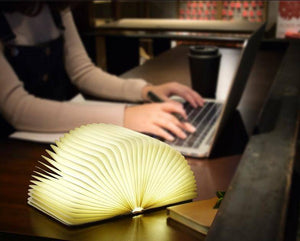 Portable 5V USB Rechargeable Wooden Folading Book Lamp (3 colors changes) - Venetio