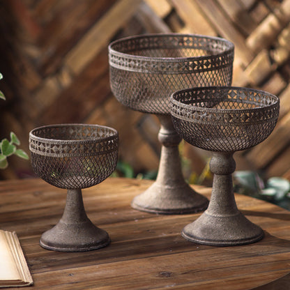 Antique Iron Pedestal Planter – Distressed Rustic Flower Stand ✦ Garden Obelisk