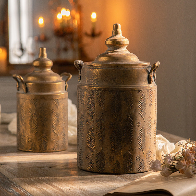 Antiqued Gold Iron Vase – Distressed Metal Centerpiece ✦ Rustic Glam Decor