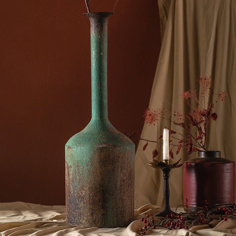 Antique White Iron Pitcher Vase – Distressed Farmhouse Photo Prop (71.5cm Tall) ✦ One-of-a-Kind Wabi-Sabi Art Piece