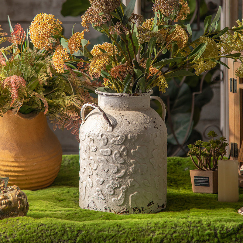 Retro Metal Vase - Rustic Housewarming Gift for Women, Desktop Flower Arrangement, Farmhouse Home Decor