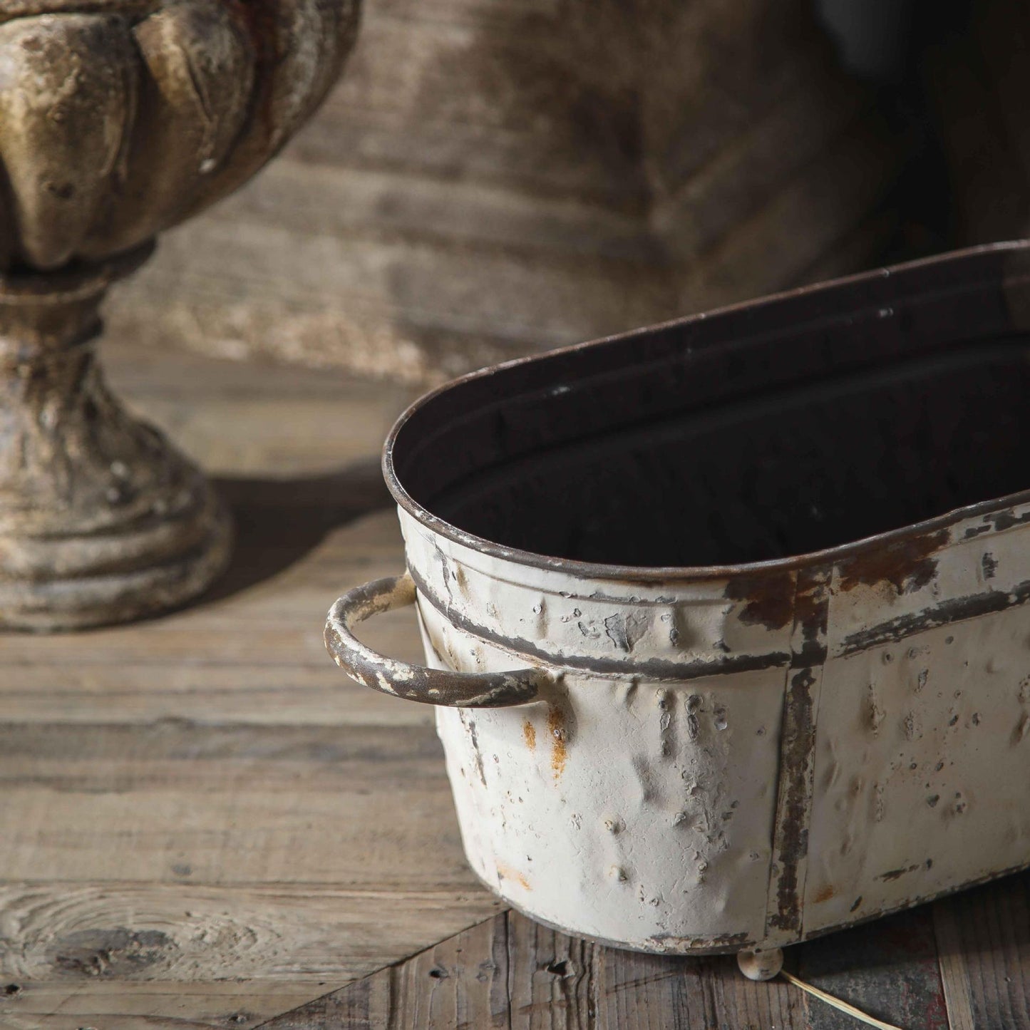 Rustic White Iron Flower Pots - Japanese Wabi-Sabi Style