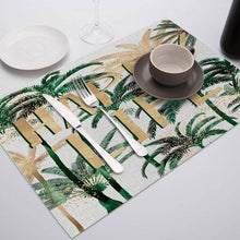 Laden Sie das Bild in den Galerie-Viewer, Green Leaf Print Placemats for Dining Table Mats - Venetio