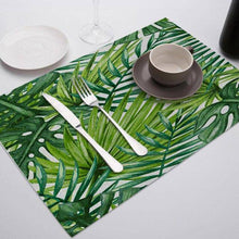 Cargar imagen en el visor de la galería, Green Leaf Print Placemats for Dining Table Mats - Venetio