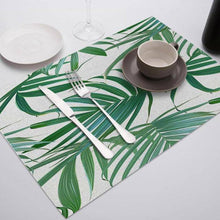 Charger l&#39;image dans la galerie, Green Leaf Print Placemats for Dining Table Mats - Venetio